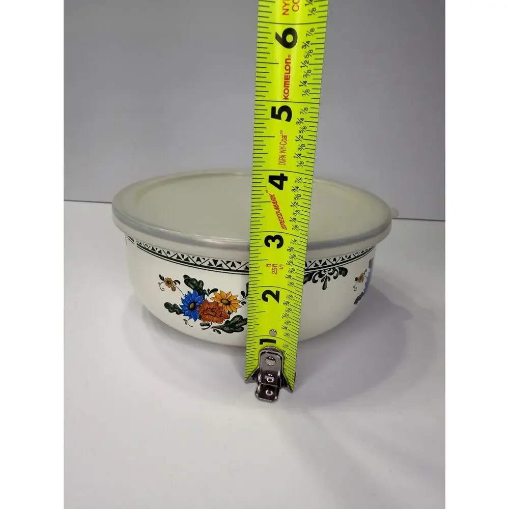 Vintage Floral Enamelware Nesting Bowls Set of 3 With Lids